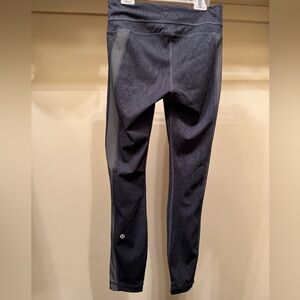 Lululemon leggings - size 6 - black patterns.